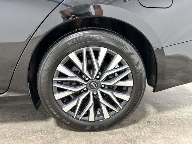 Used 2025 Nissan Altima 2.5 SV image 7