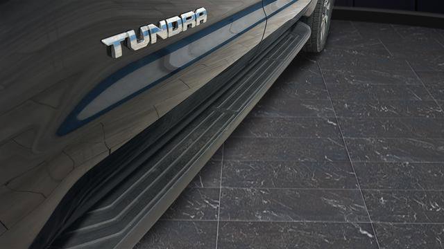 Used 2018 Toyota Tundra Limited w/ Limited Premium Package AWD/4WD image 40