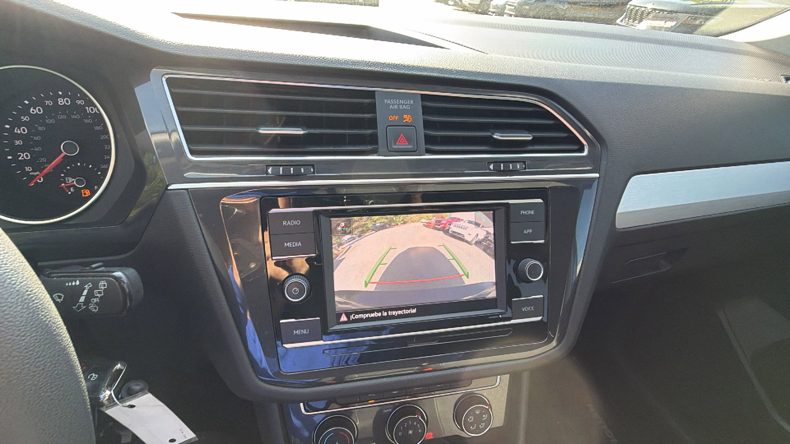 Used 2021 Volkswagen Tiguan S FWD image 33