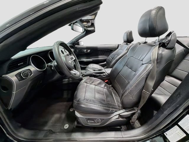 Used 2019 Ford Mustang Premium RWD image 15