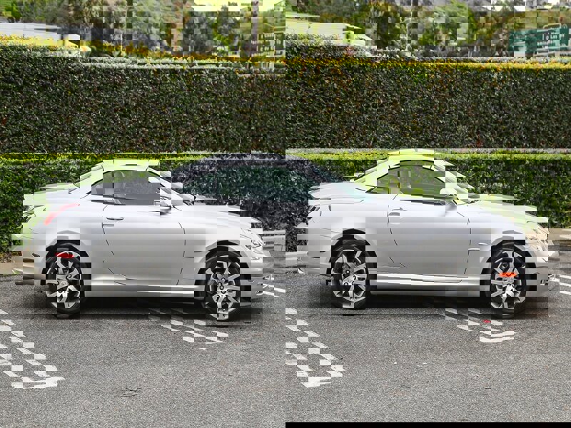 Used 2009 Lexus SC 430 Convertible image 18