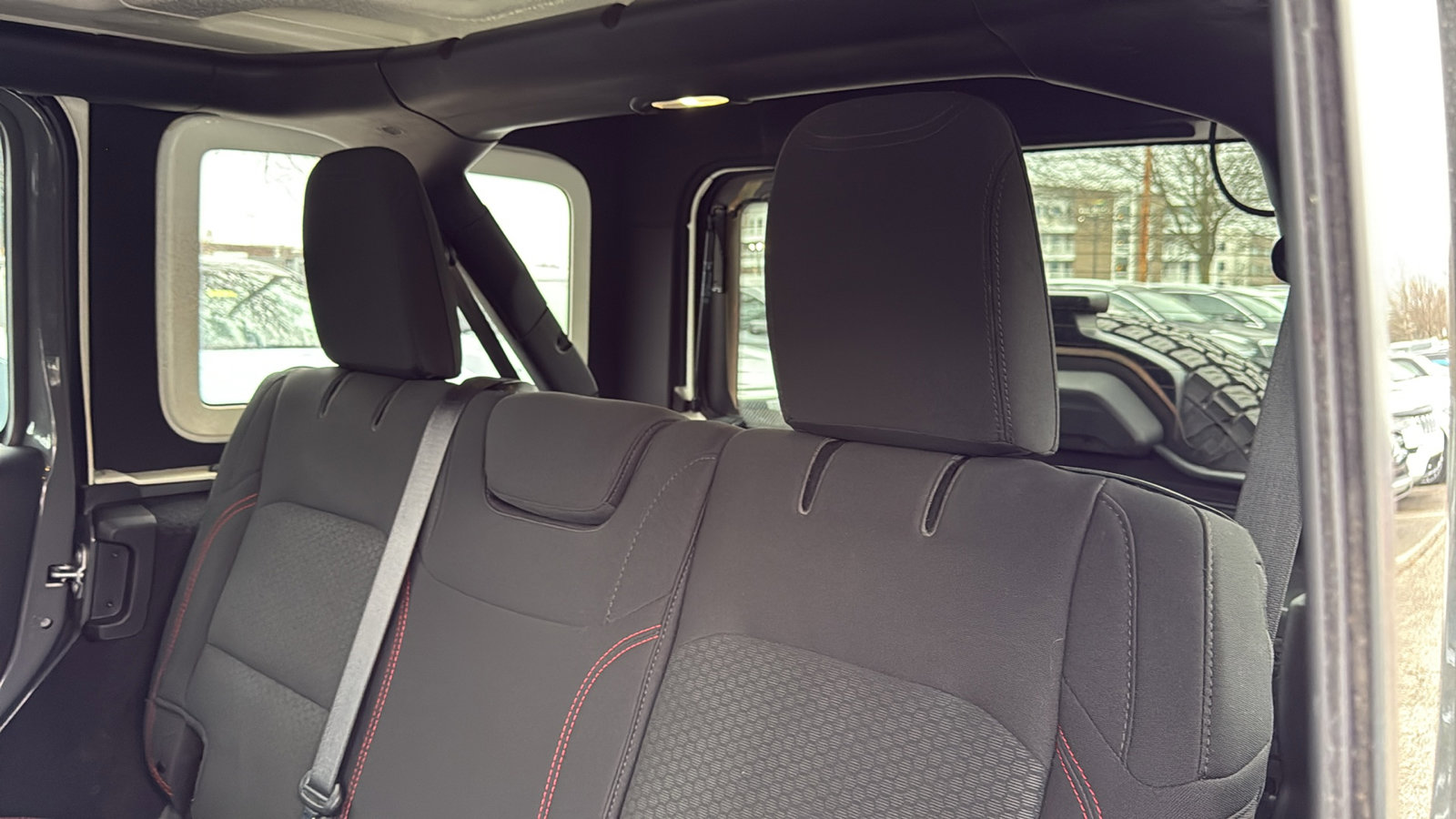 Used 2019 Jeep Wrangler Unlimited Rubicon w/ LED Lighting Group image 26