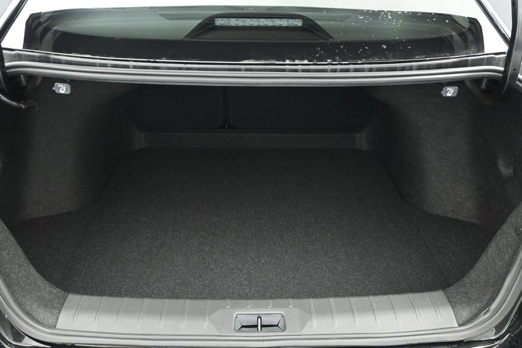New 2026 Nissan Sentra SR w/ SR Premium Package FWD image 13