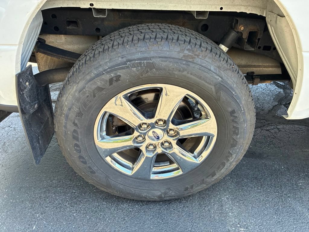 Used 2020 Ford F150 XLT w/ Equipment Group 301A Mid AWD/4WD image 10