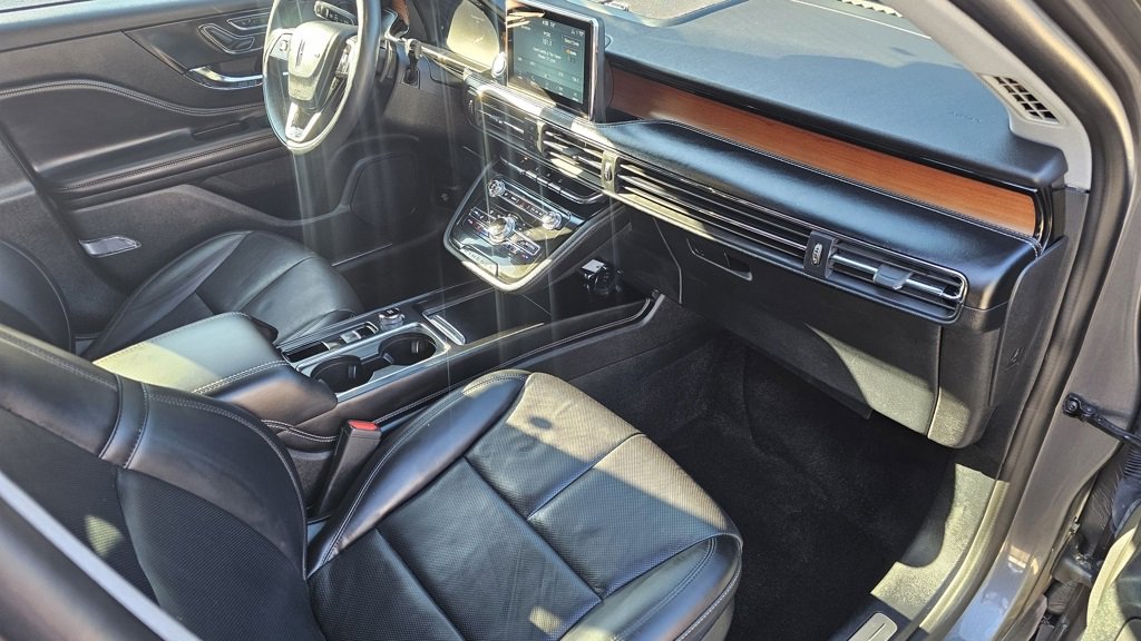 Used 2021 Lincoln Corsair Reserve w/ Elements Package image 12