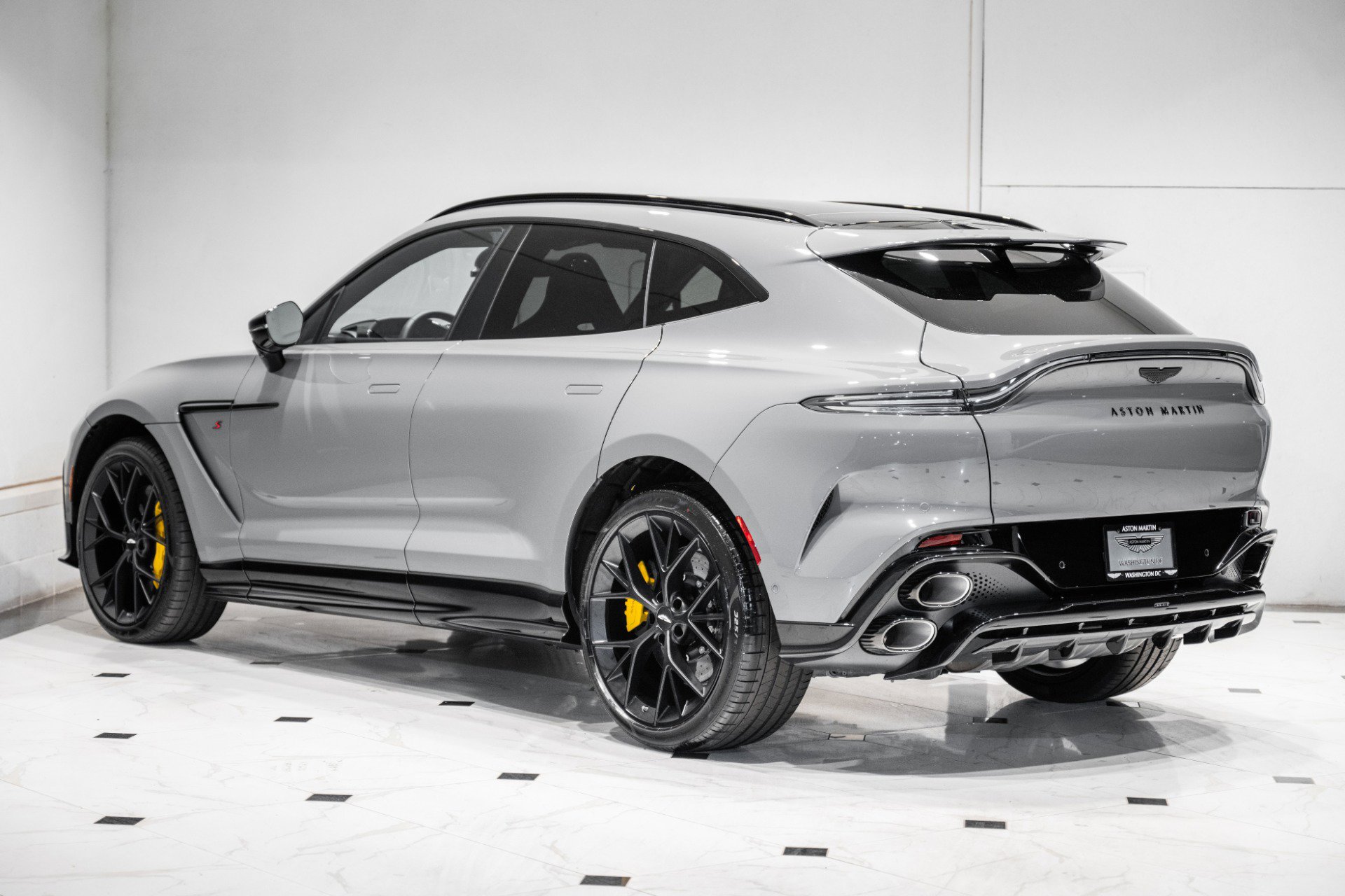New 2026 Aston Martin DBX S AWD/4WD image 2