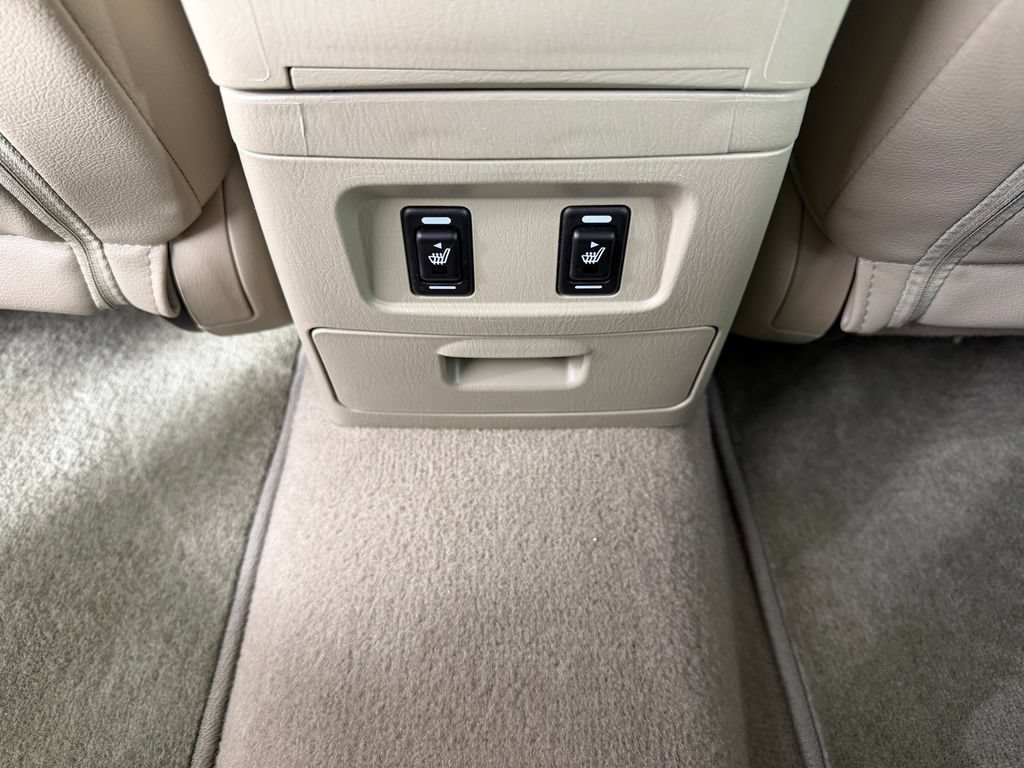 Used 2002 INFINITI QX4 4WD w/ (X03) Heated Seats Pkg image 16