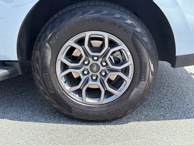 Used 2025 Ford Expedition Active RWD image 23