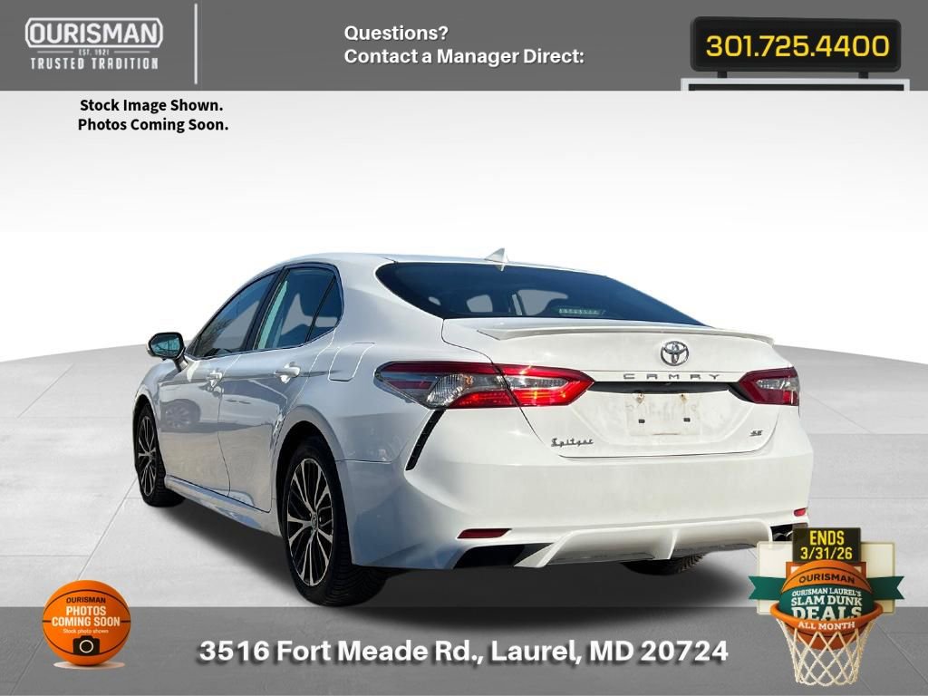 Used 2019 Toyota Camry SE image 3