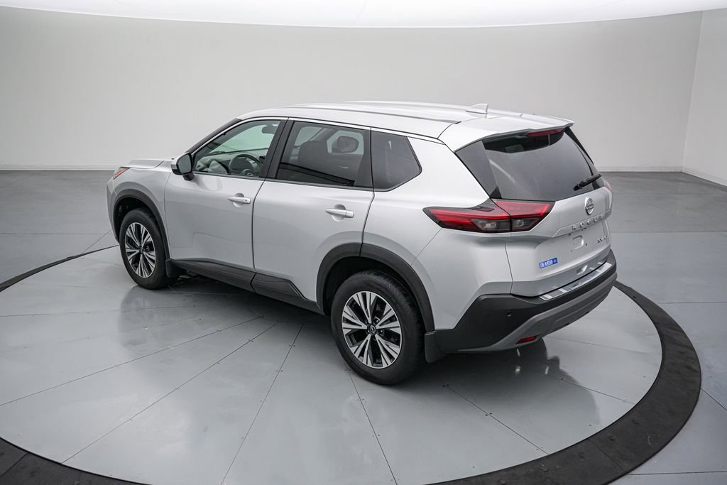 Used 2023 Nissan Rogue SV AWD/4WD image 7