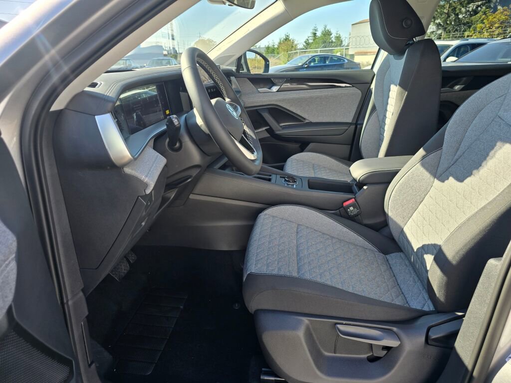 New 2025 Volkswagen Tiguan S image 18