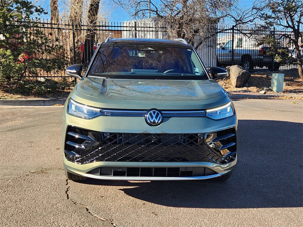 New 2026 Volkswagen Tiguan SEL R-Line image 25