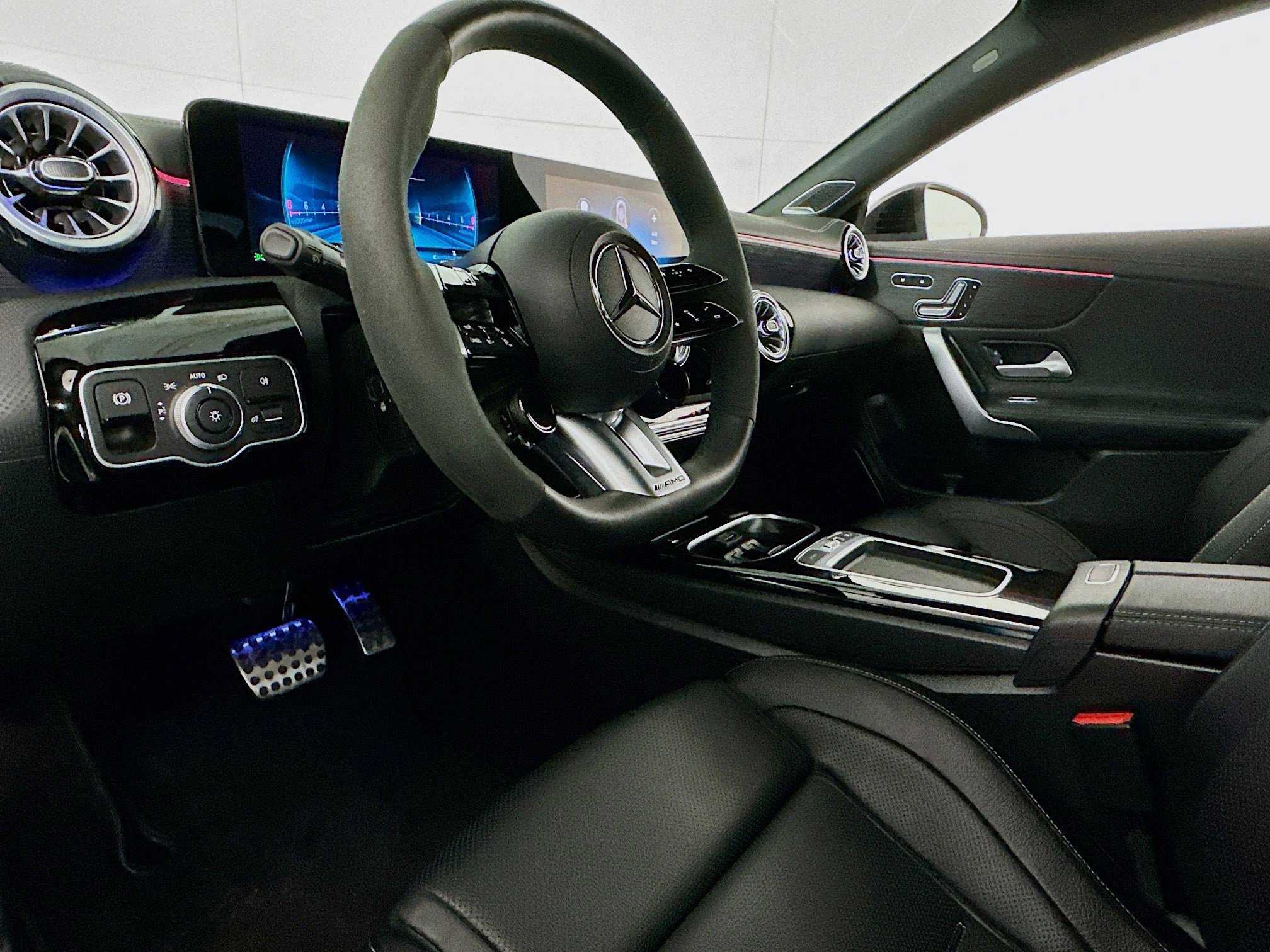 Used 2025 Mercedes-Benz CLA 45 AMG 4MATIC image 7