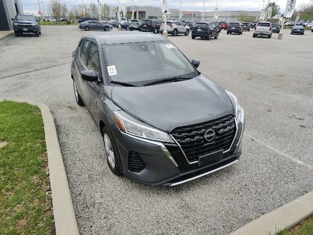 Used 2024 Nissan Kicks S image 16