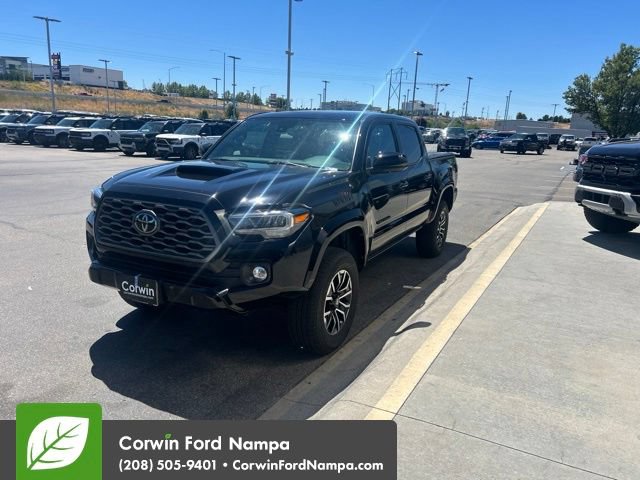 Used 2021 Toyota Tacoma TRD Sport w/ TRD Premium Sport Package AWD/4WD image 1