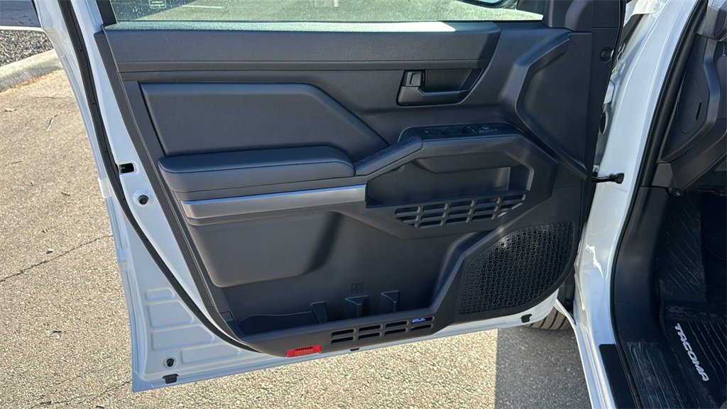 New 2026 Toyota Tacoma SR5 image 13