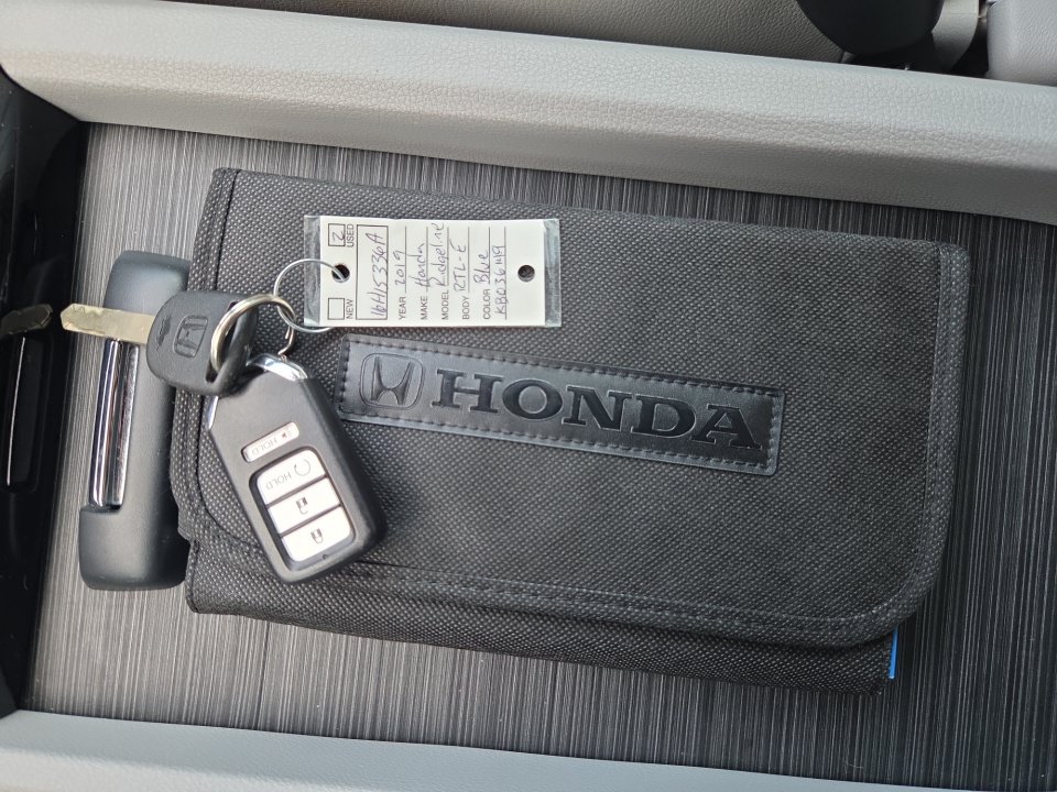 Used 2019 Honda Ridgeline RTL-E image 38