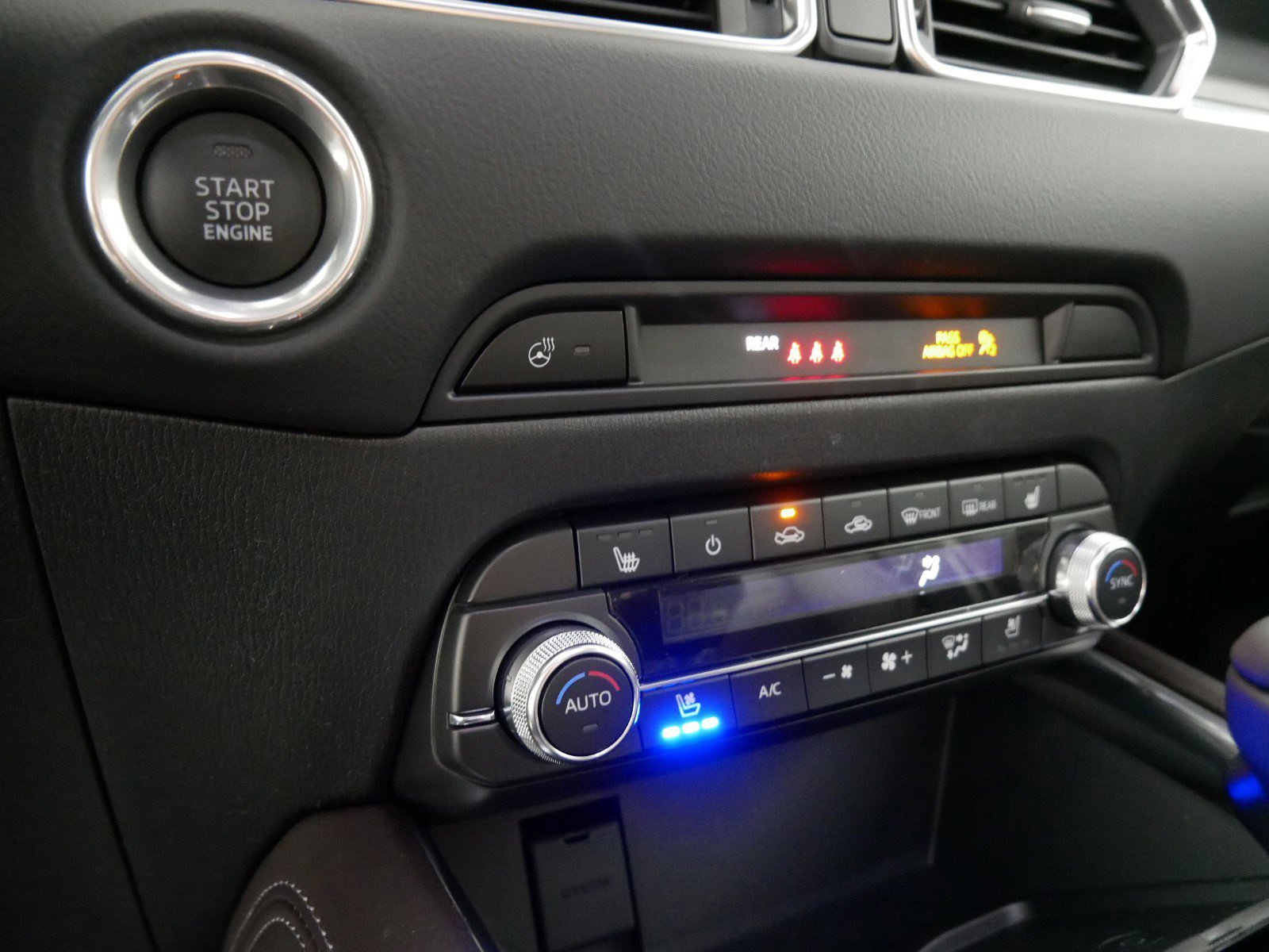 New 2025 MAZDA CX-5 Signature image 8