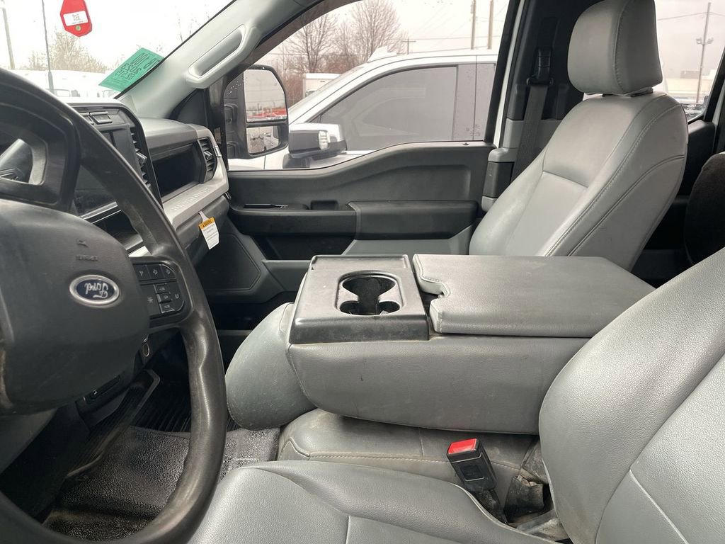 Used 2023 Ford F350 XL image 3