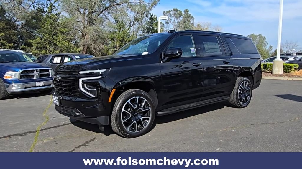 New 2026 Chevrolet Suburban RST image 7