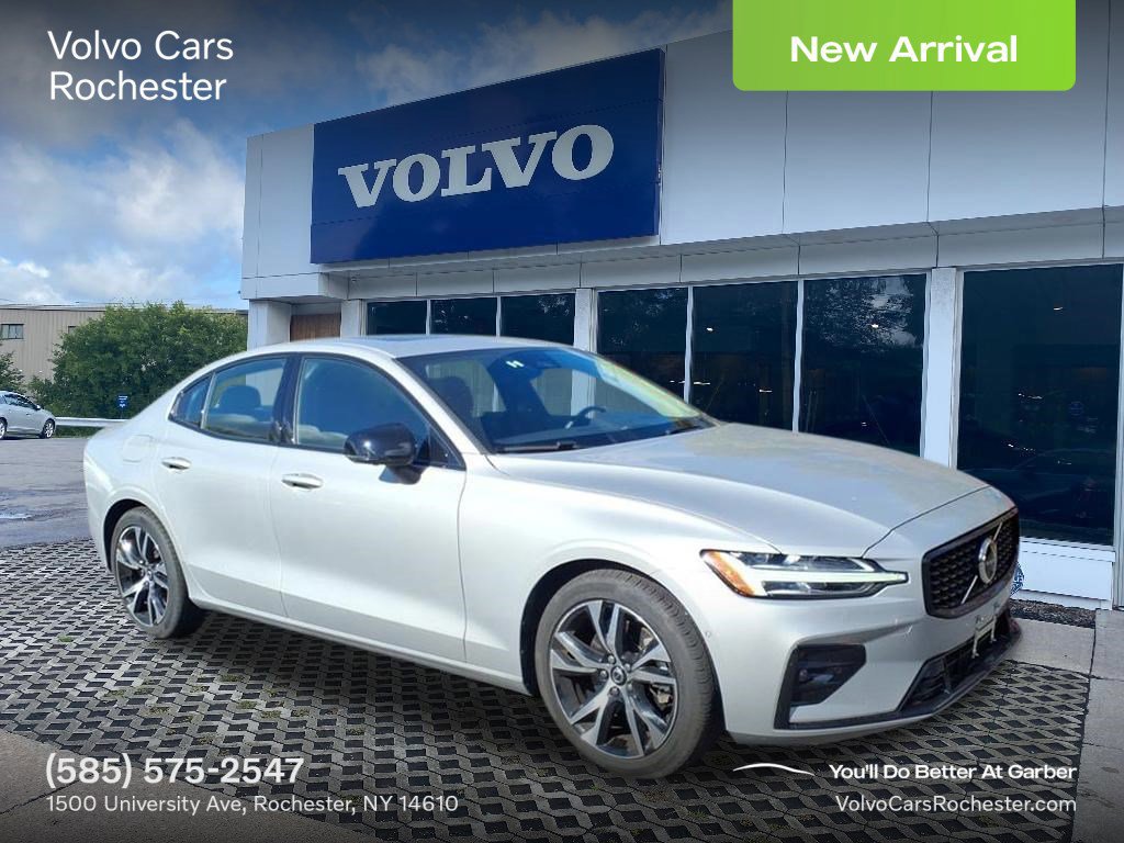 Certified 2024 Volvo S60 B5 Plus image 1