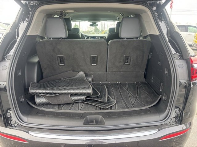 Used 2020 Buick Enclave Premium image 9