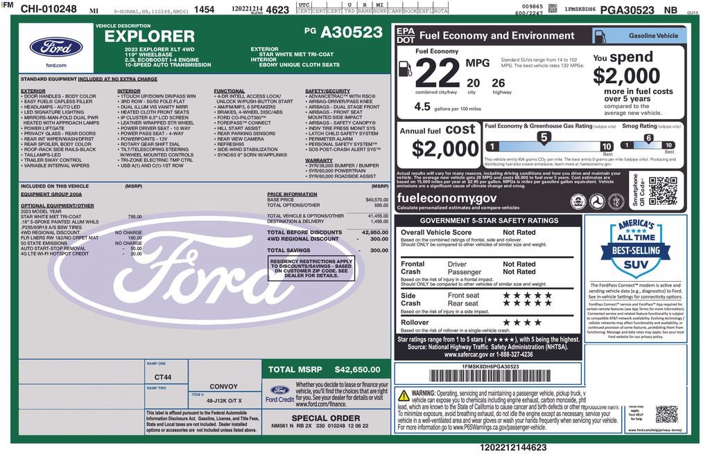 Used 2023 Ford Explorer XLT AWD/4WD image 17
