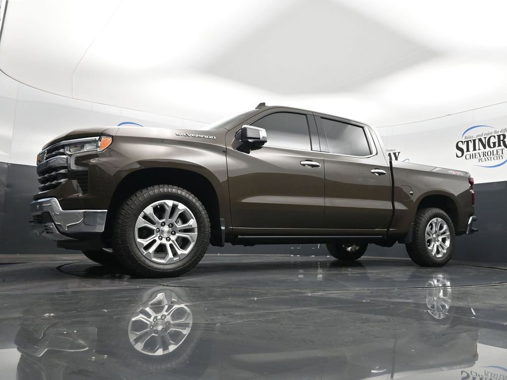 Used 2023 Chevrolet Silverado 1500 LTZ w/ Technology Package image 19