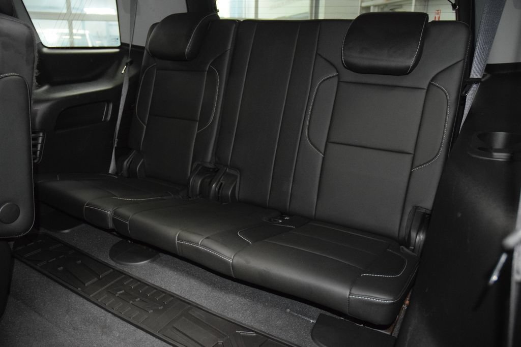 Used 2019 Chevrolet Tahoe LT w/ Z71 Midnight Edition AWD/4WD image 43