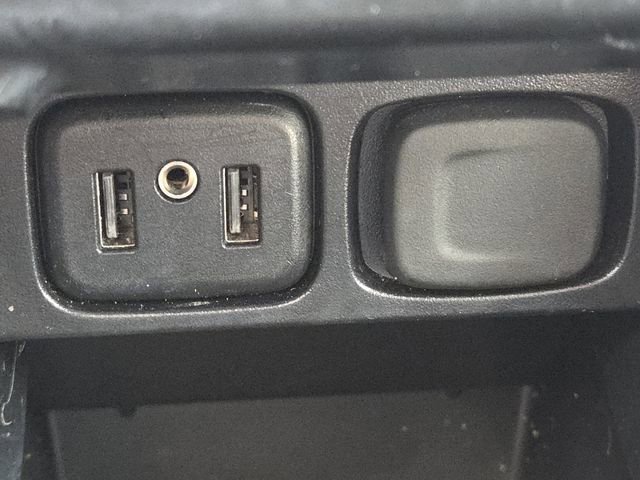 Used 2021 Buick Encore Preferred w/ Safety Package II image 5