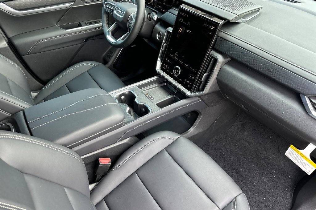 New 2026 GMC Acadia Elevation w/ Super Cruise Package AWD/4WD image 17