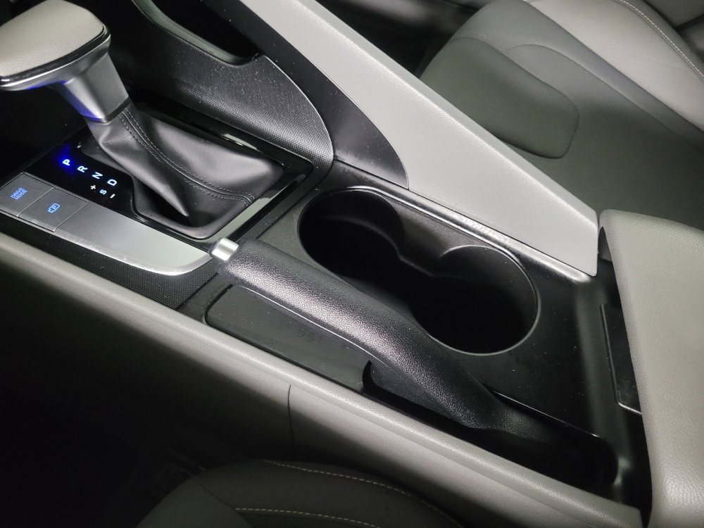 Used 2022 Hyundai Elantra SEL image 26