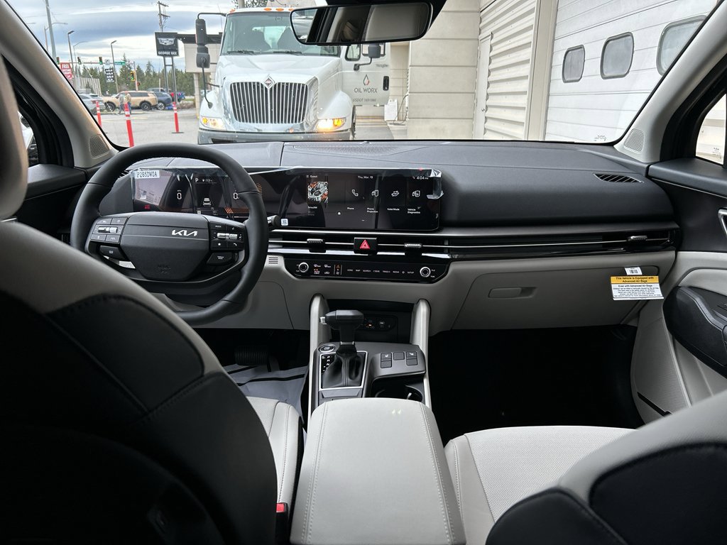 New 2026 Kia Sportage EX AWD/4WD image 16