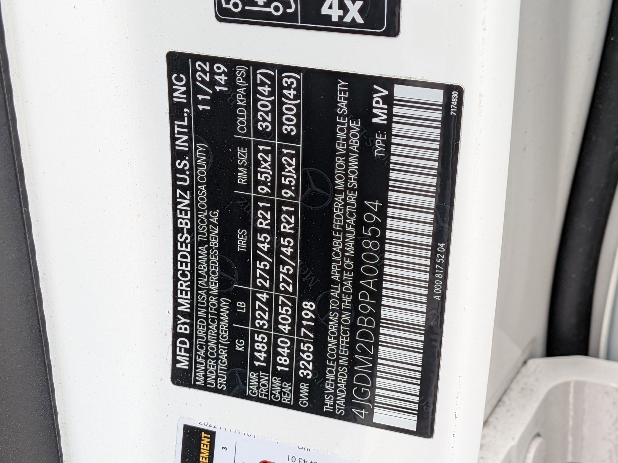 Used 2023 Mercedes-Benz EQS 450+ SUV image 24