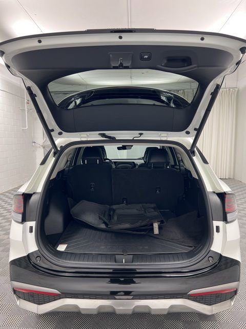 Used 2023 Kia Sportage SX Prestige image 18