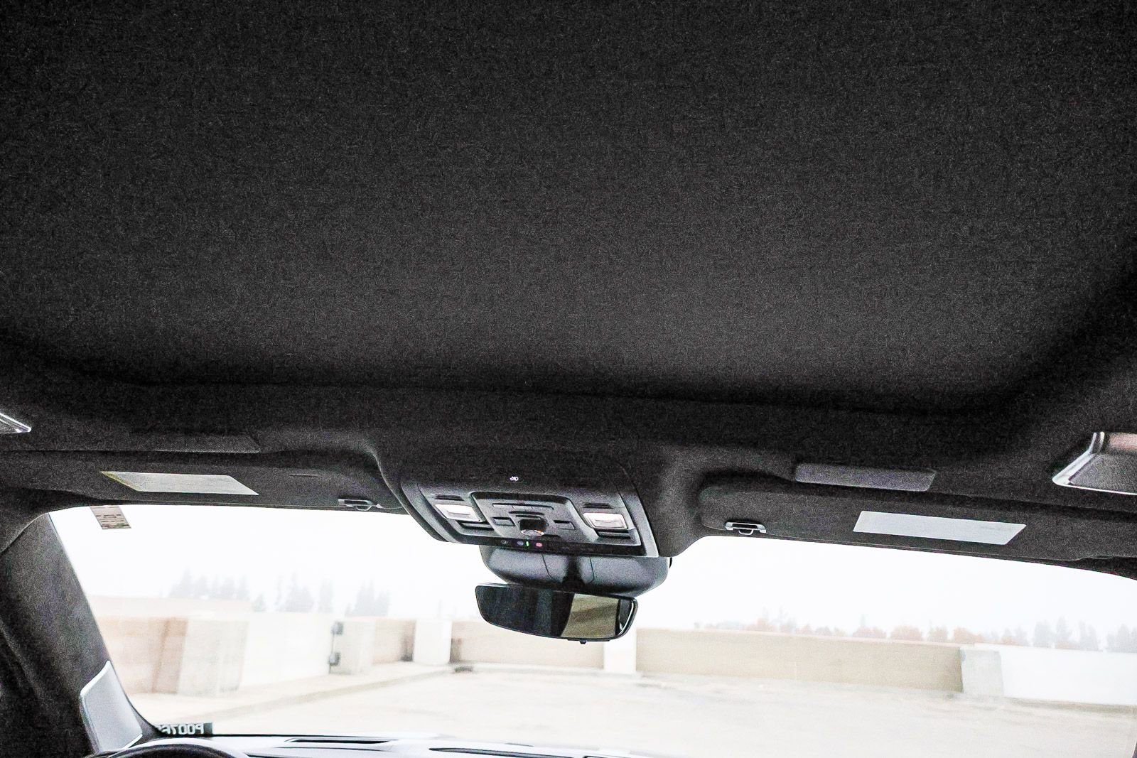 Used 2023 Cadillac Escalade Sport Platinum w/ LPO, ONYX Package image 27