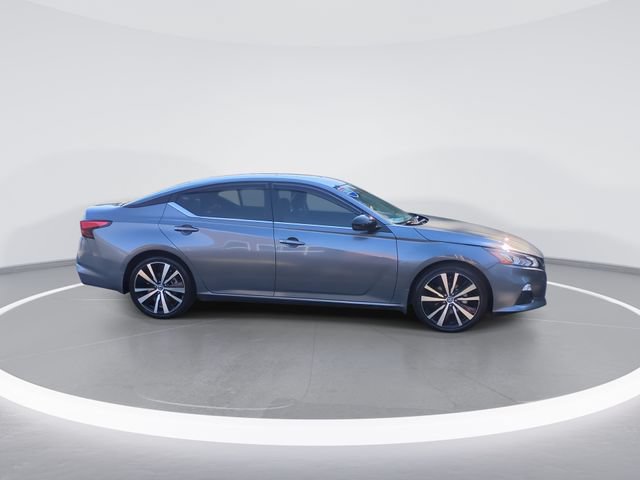 Used 2021 Nissan Altima 2.5 SR w/ SR Premium Package FWD image 9
