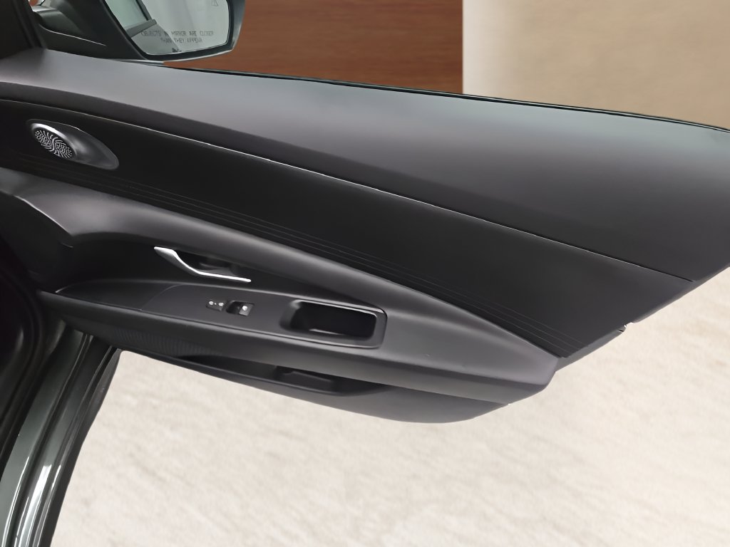 New 2026 Hyundai Elantra SE FWD image 24