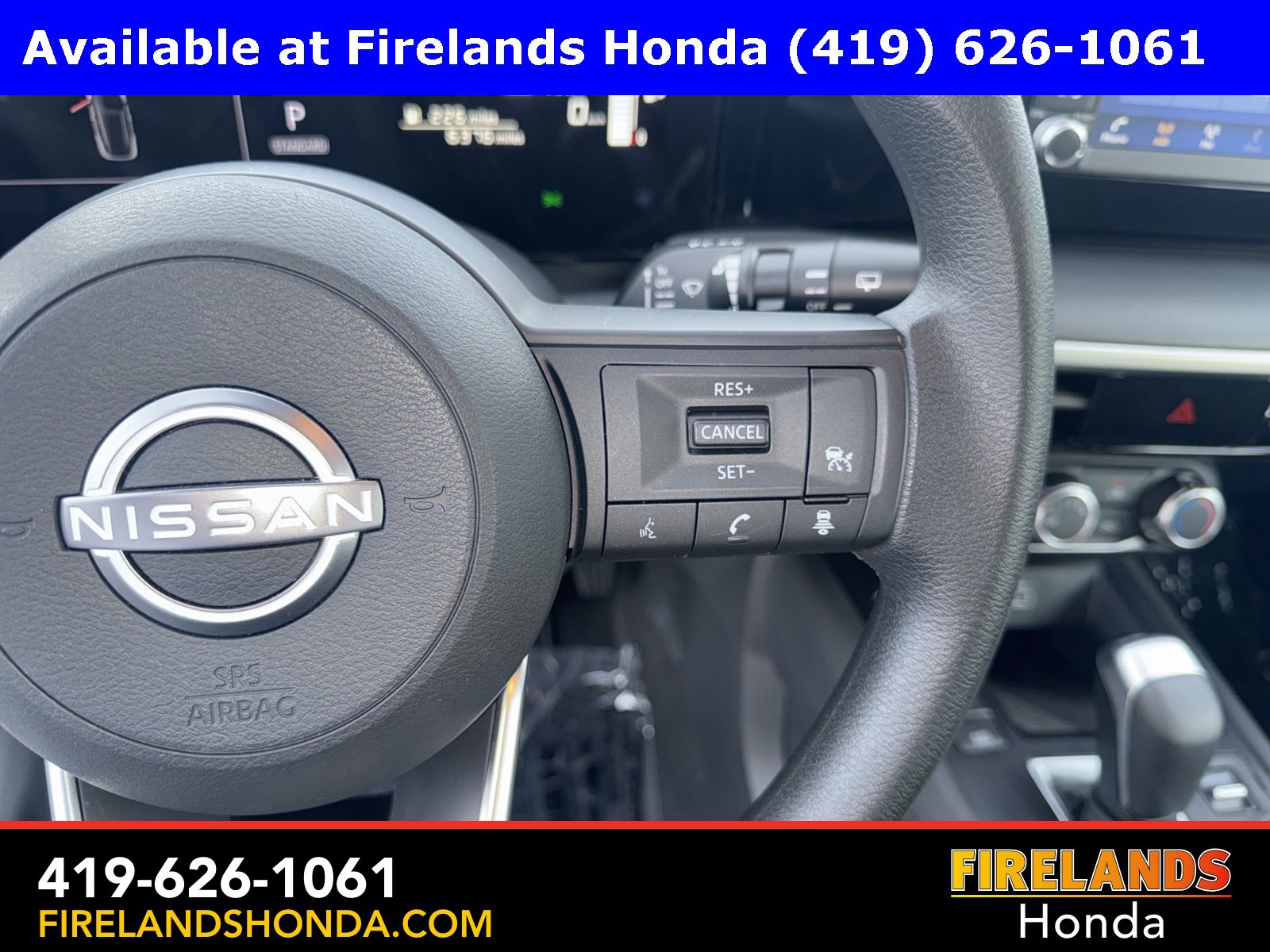 Used 2025 Nissan Kicks S image 16