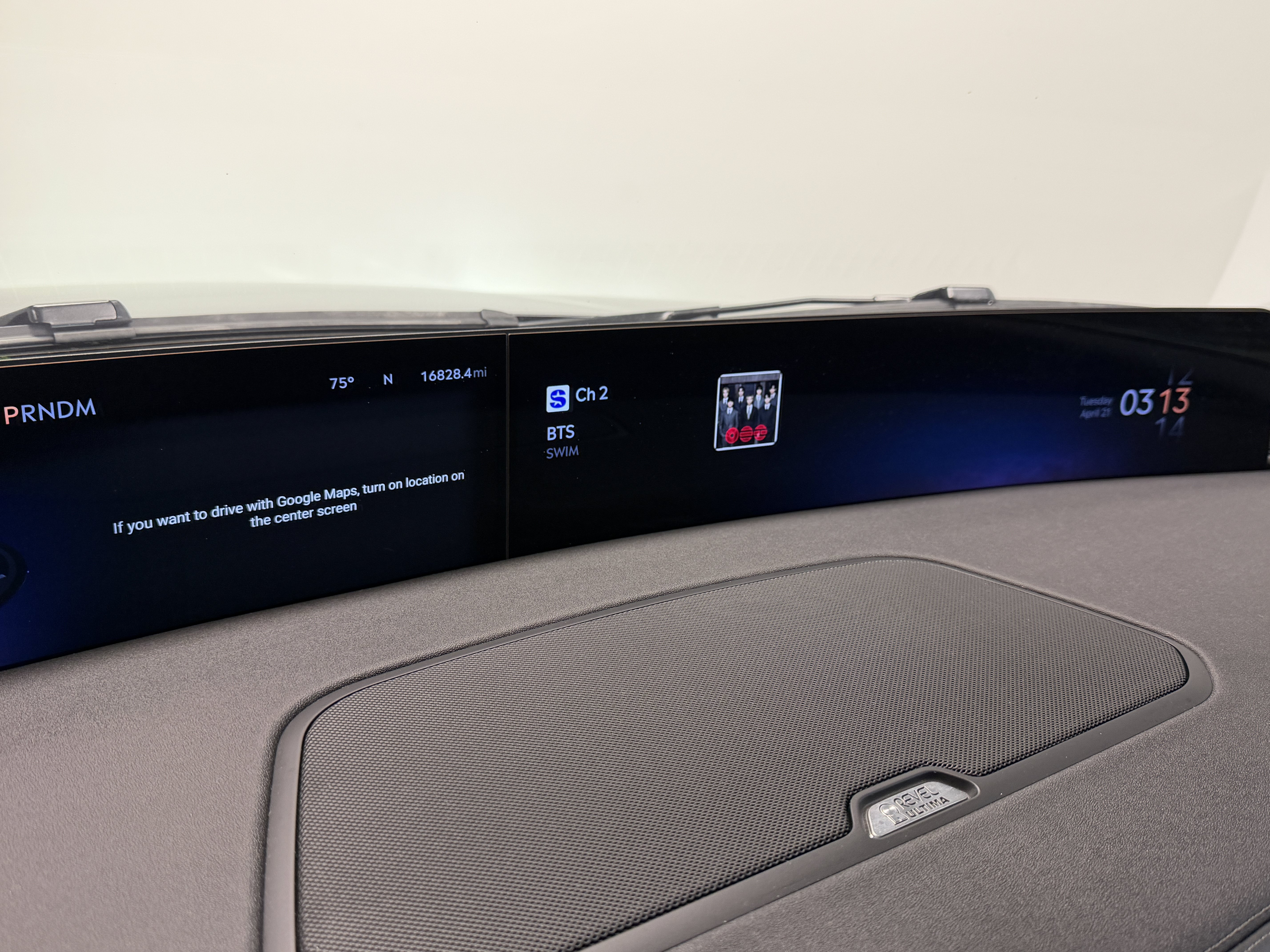 Used 2025 Lincoln Navigator Reserve AWD/4WD image 8