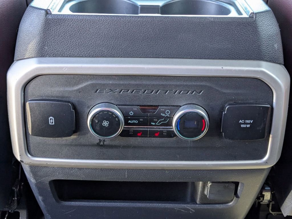 Used 2024 Ford Expedition Max Limited image 28