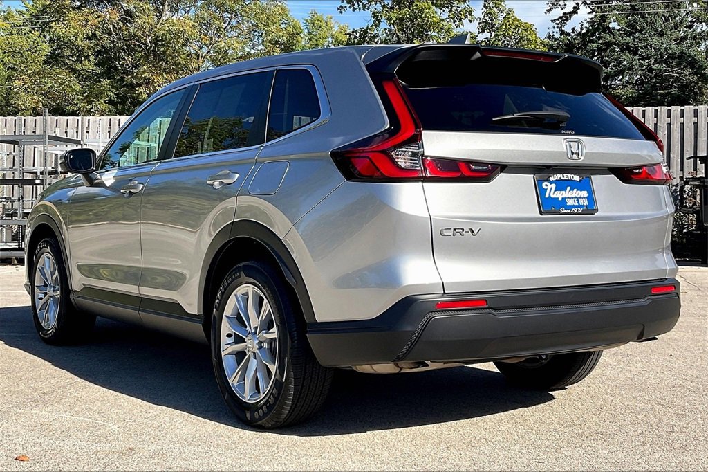Used 2024 Honda CR-V EX image 11