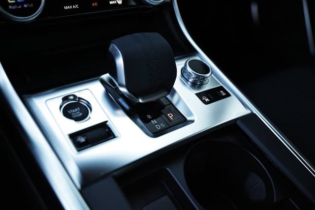 New 2024 Jaguar XF R-Dynamic SE AWD/4WD image 49