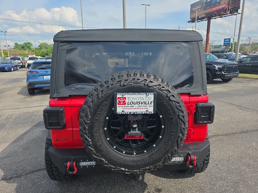 Used 2018 Jeep Wrangler Sport AWD/4WD image 5