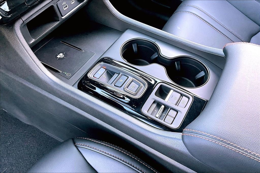 Certified 2025 Honda Pilot TrailSport image 15