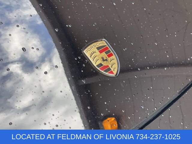 Used 2021 Porsche Taycan image 32