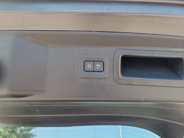 Certified 2025 MAZDA CX-50 AWD 2.5 S w/ Premium Package image 9