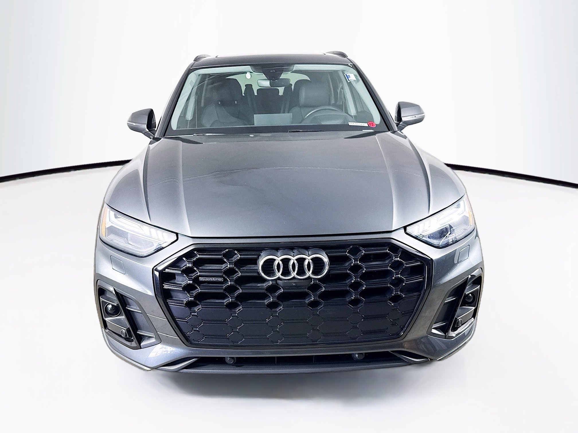 Used 2022 Audi Q5 2.0T Prestige w/ Prestige Package image 3