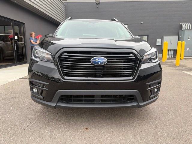 Used 2022 Subaru Ascent Onyx Edition AWD/4WD image 6