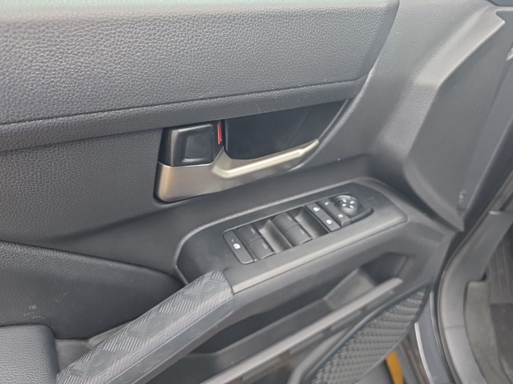 Used 2024 Toyota Tacoma TRD Sport AWD/4WD image 16